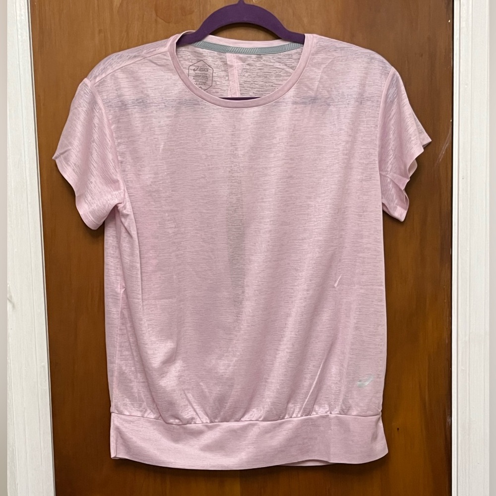 🆕 ASICS Women's Open back  Pink Short Sleeve Athletic Top